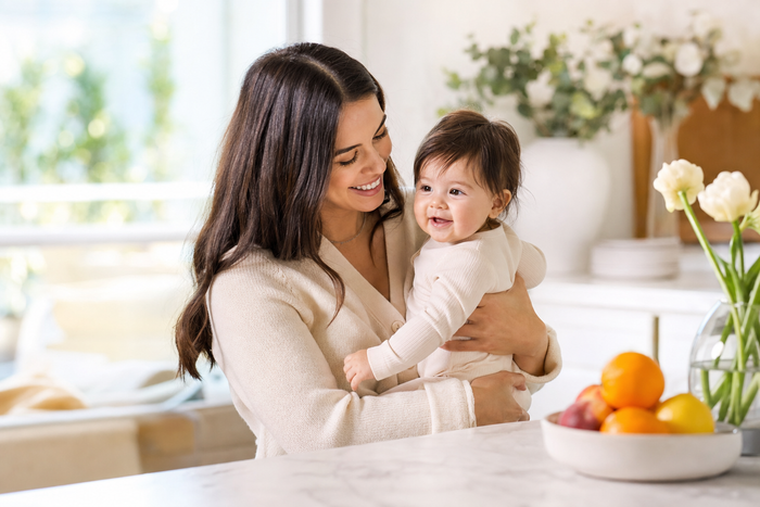 Which probiotic is better for gas and colic in infants 0-6 months: powder or drops?